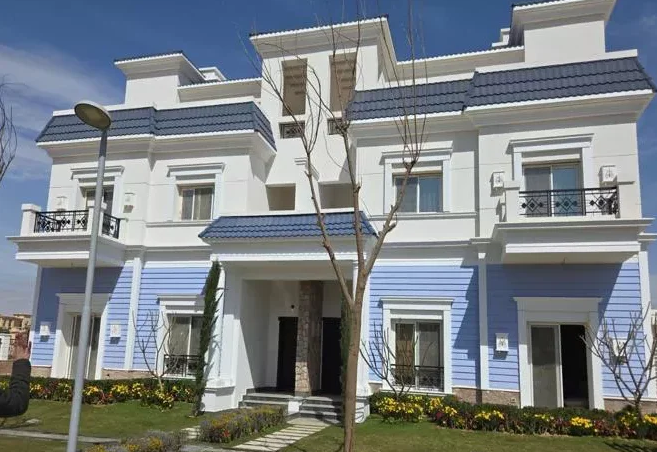 villas and apartments in  Grandy Valleys for sale