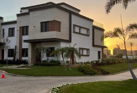 Townhouse for sale in new cairo