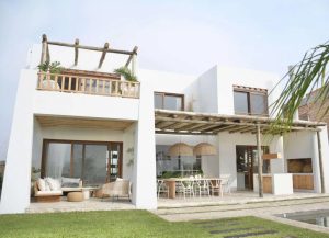 Chalet for Sale in Hacienda Bay