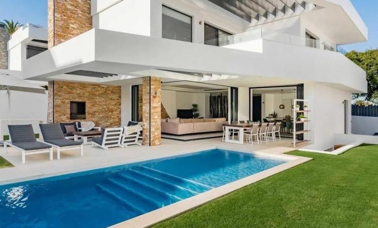 Chalet for Sale in Hacienda White