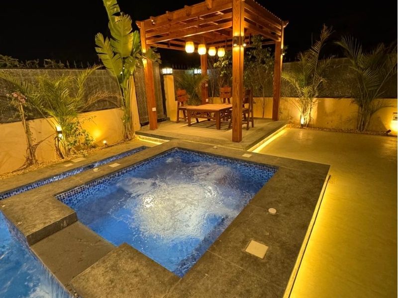 Villa Hyde Park - Front Facade