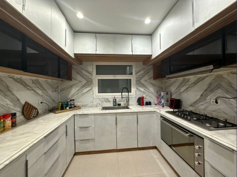Luxury Ground Floor Apartment for Sale or Rent