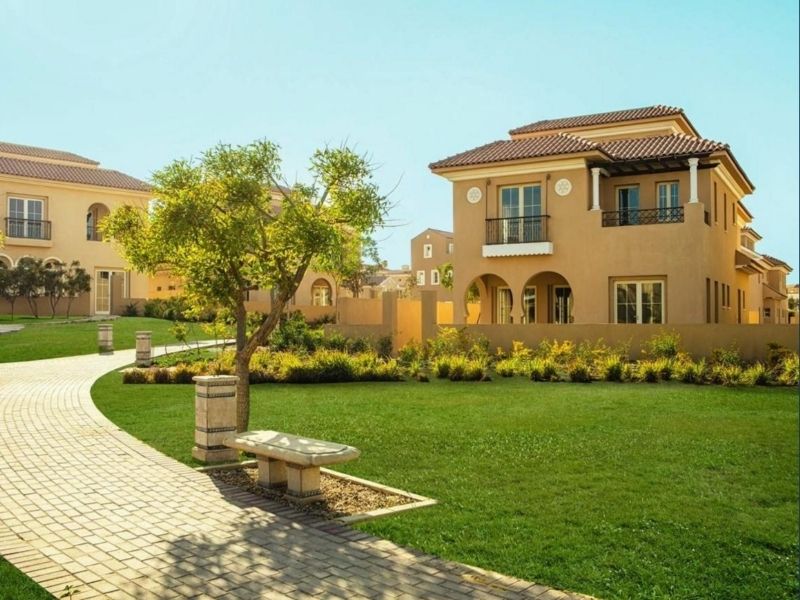 luxury standalone for sale in hydepark