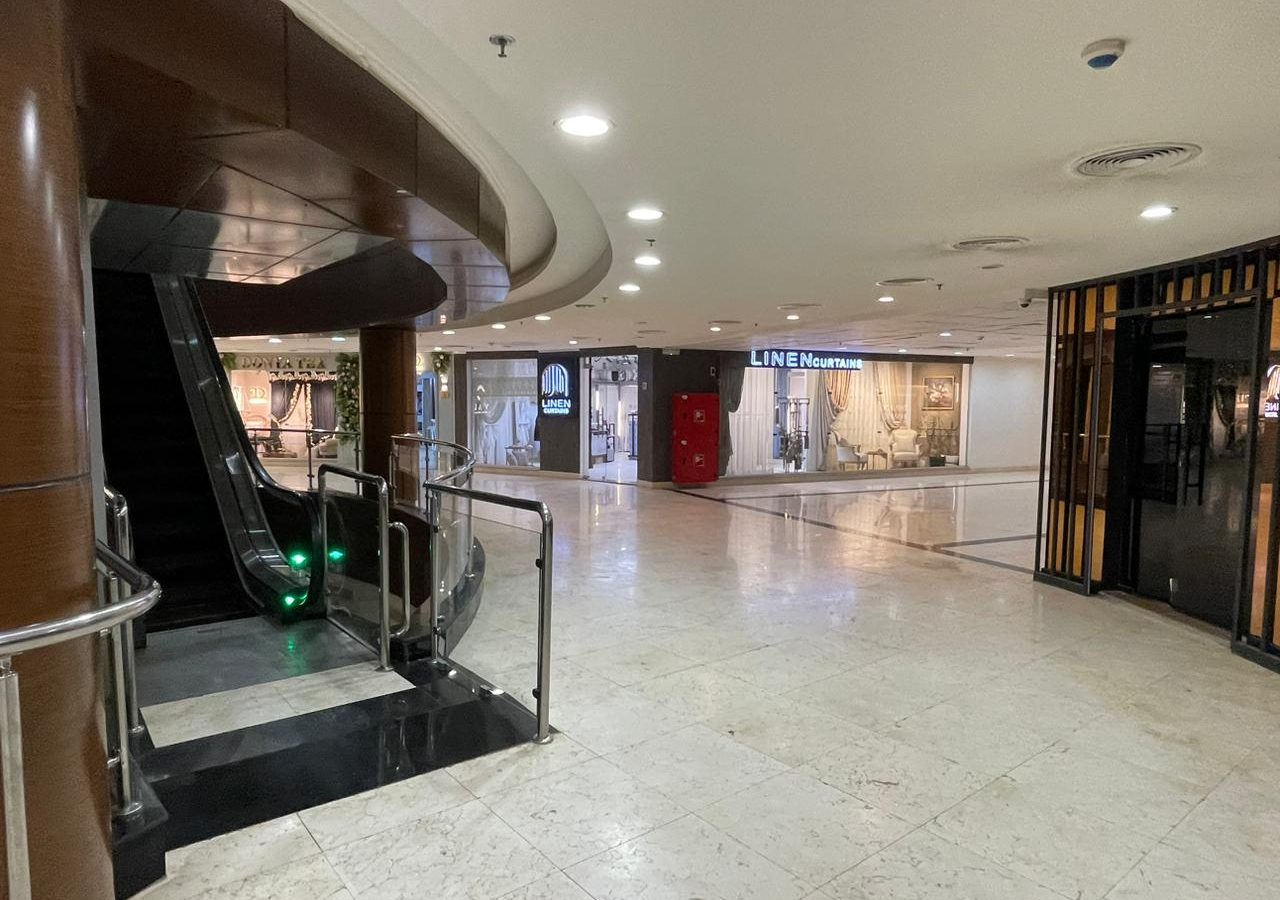 Tenanted 50 m² Retail Shop for Sale — Furniture Point Mall, North 90th St, New Cairo